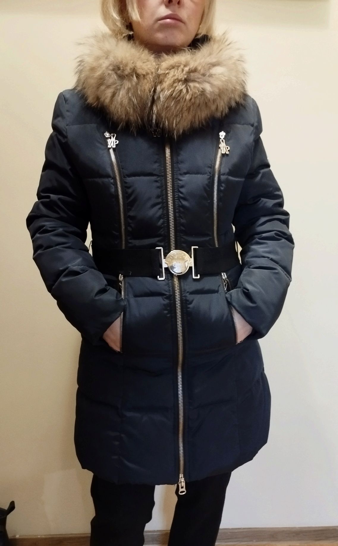 Пуховик зимовий, пальто