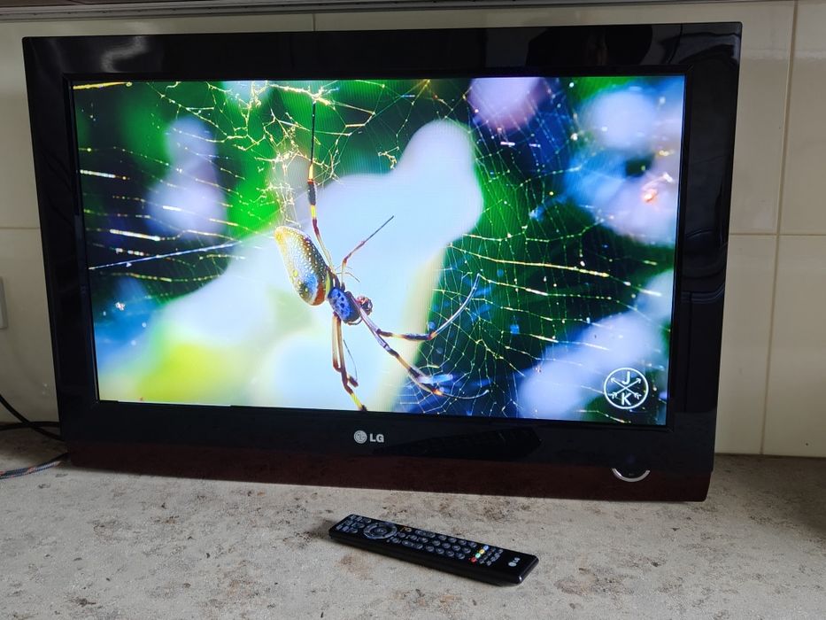 Telewizor 32" LG 32LG4000 DVD uchwyt na ścianę