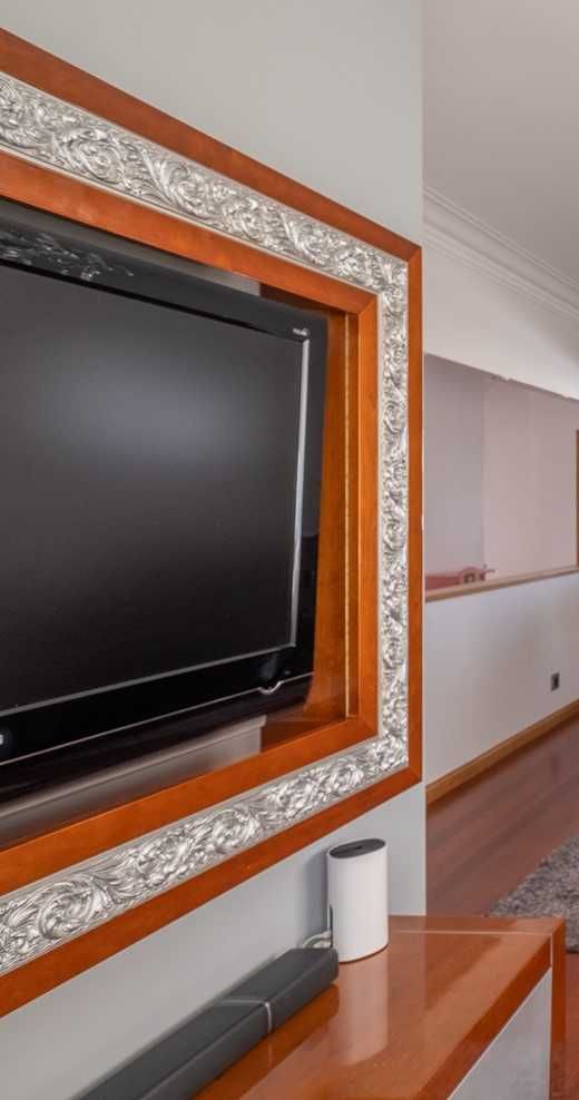 Elegante e sofisticado Movel TV e moldura TV