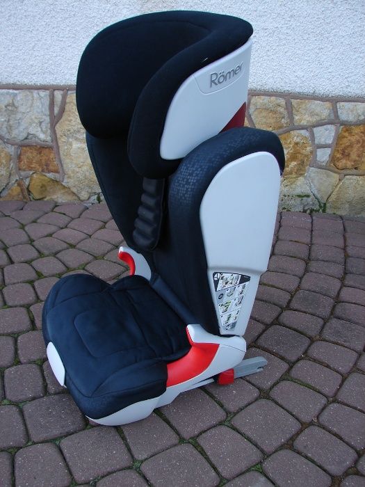 Britax Römer Kidfix XP  fotelik sam 15-36 kg Black Isofix