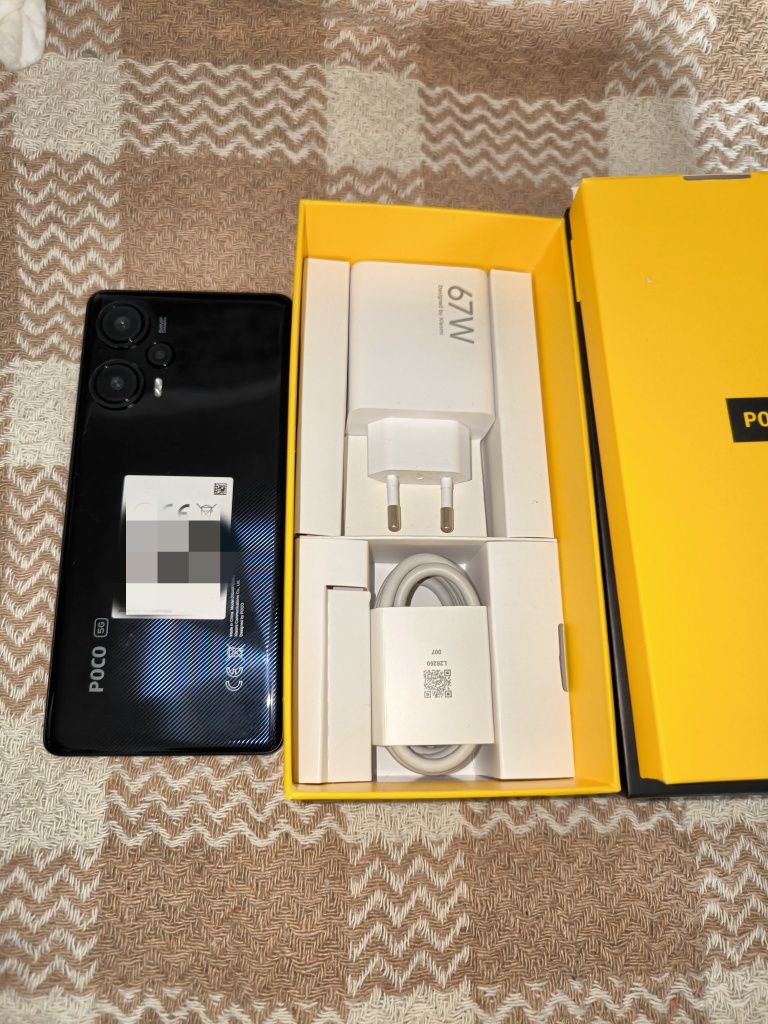 Poco f5 256/8+6 идеальное состояние