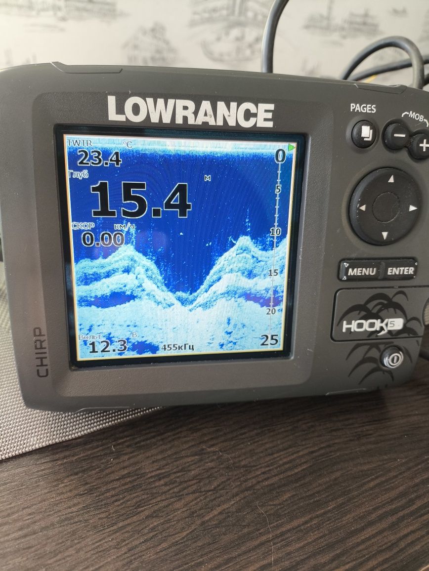 Эхолот lowrance hook 5
Эхолот/картплоттер Lowrance HOOK-5 с ярким цвет