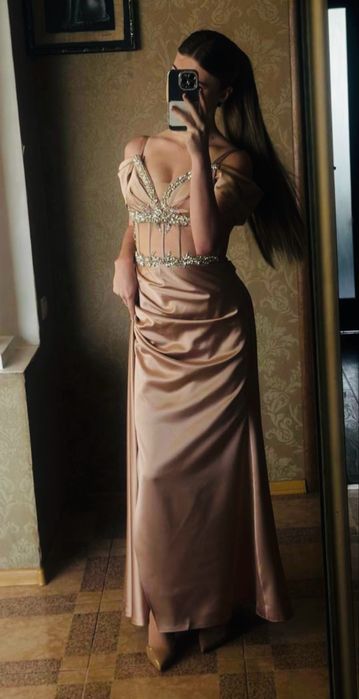 Продам сукню, вечірня , випускна