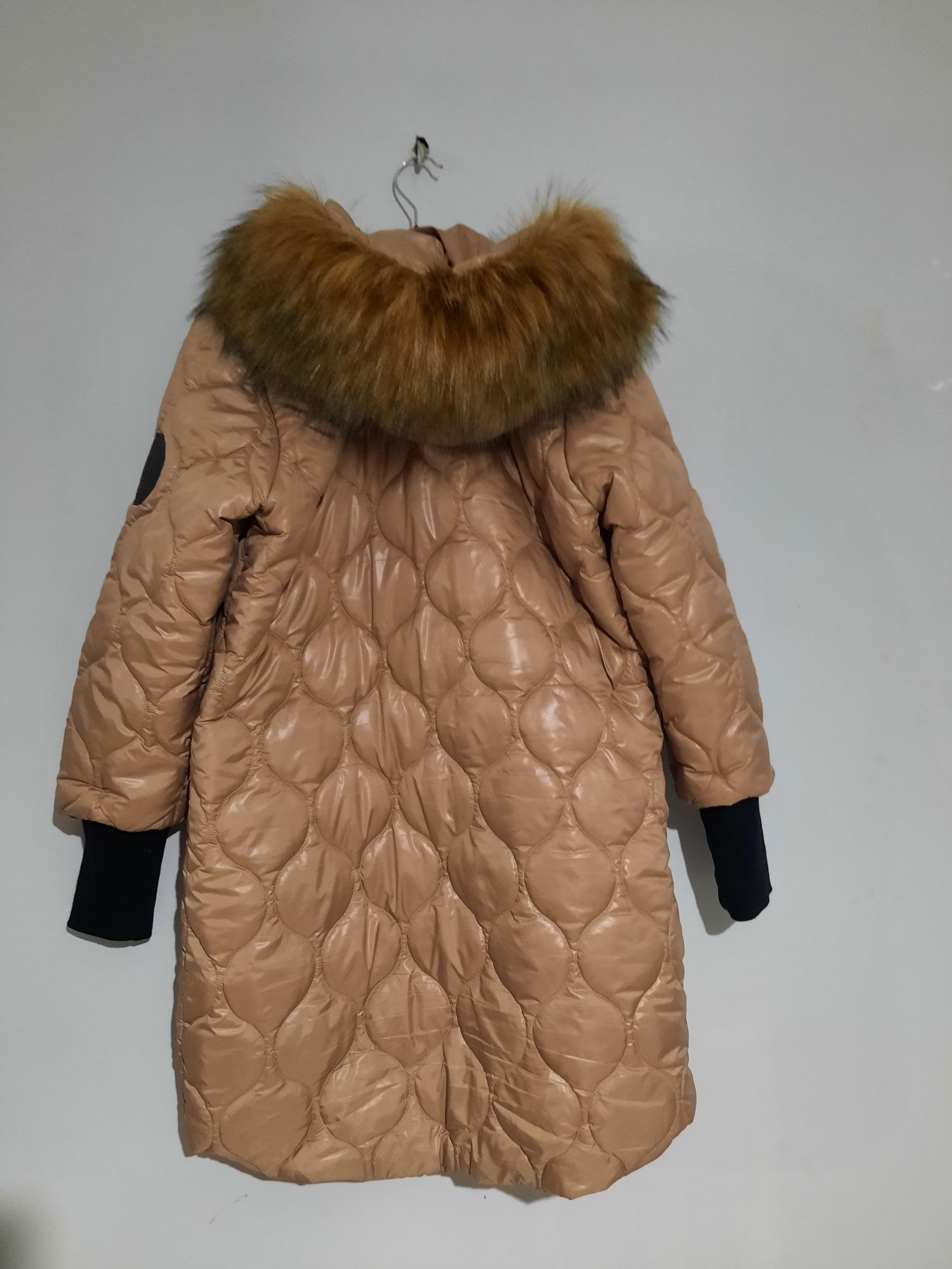 kurtka zimowa z sztucznym futrem