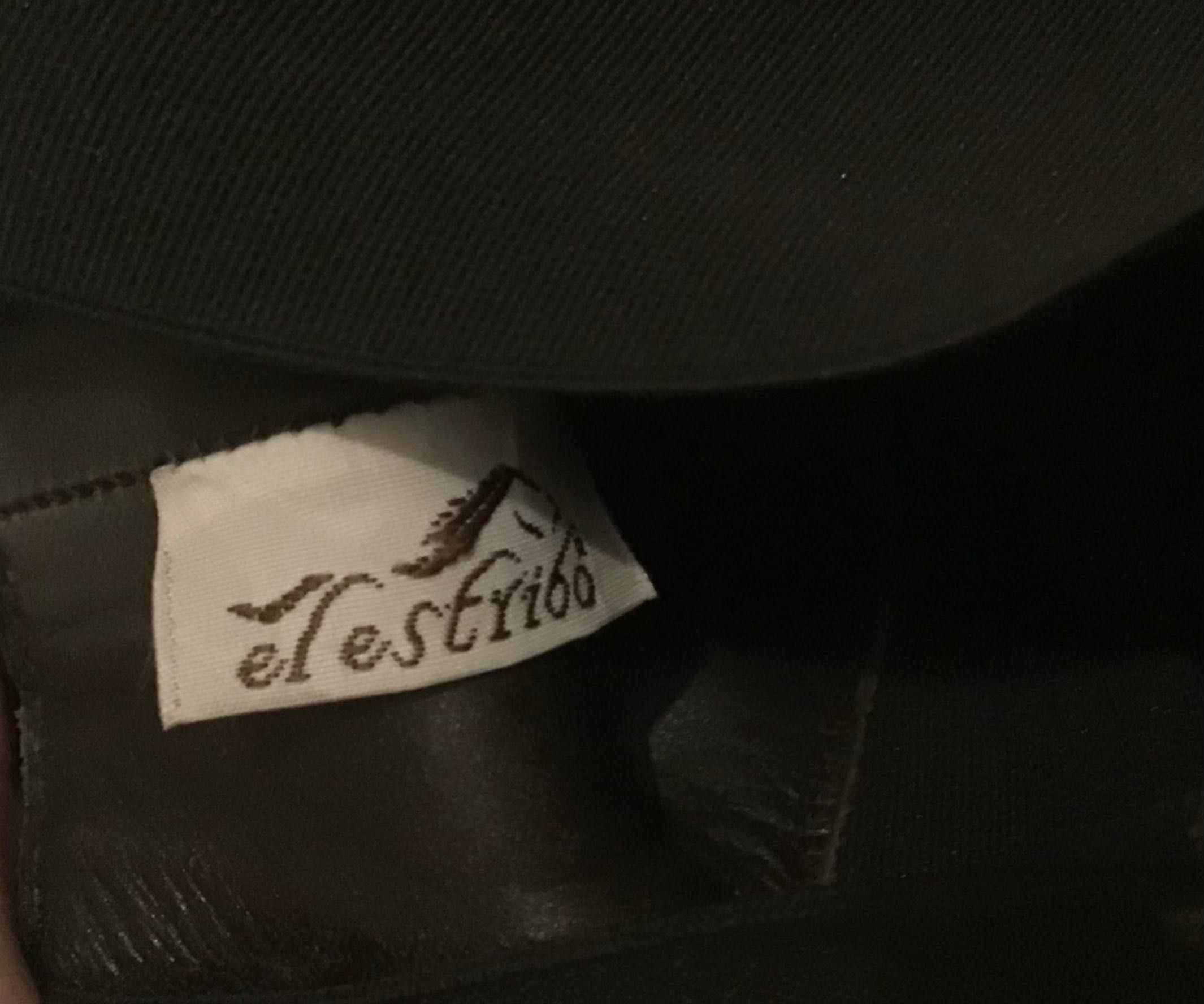 Botas marca El estribo