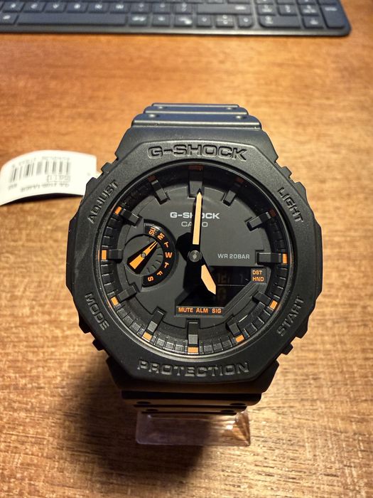 Casio G-Shock GA-2100 czarny z pomaranczowymi akcentami, gwarancja