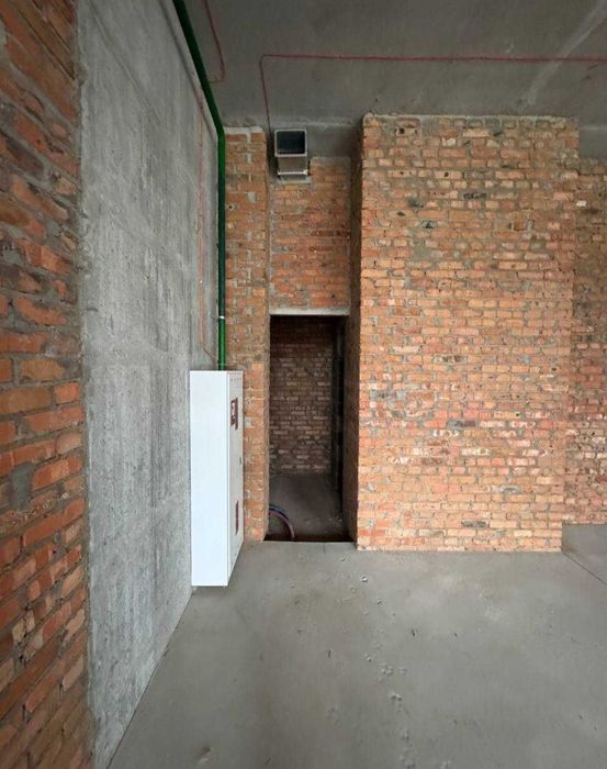 ЖК Діброва Парк!Фасадне нежитлове приміщення на Віктора Некрасова.