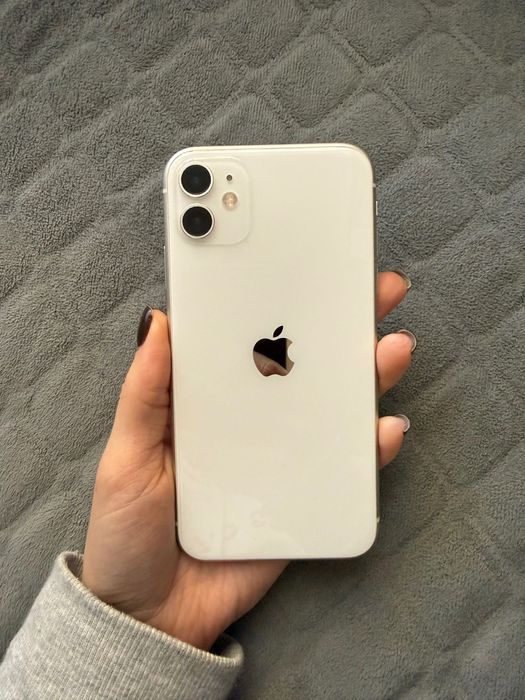 iPhone 11 — 128 GB — Ідеальний стан