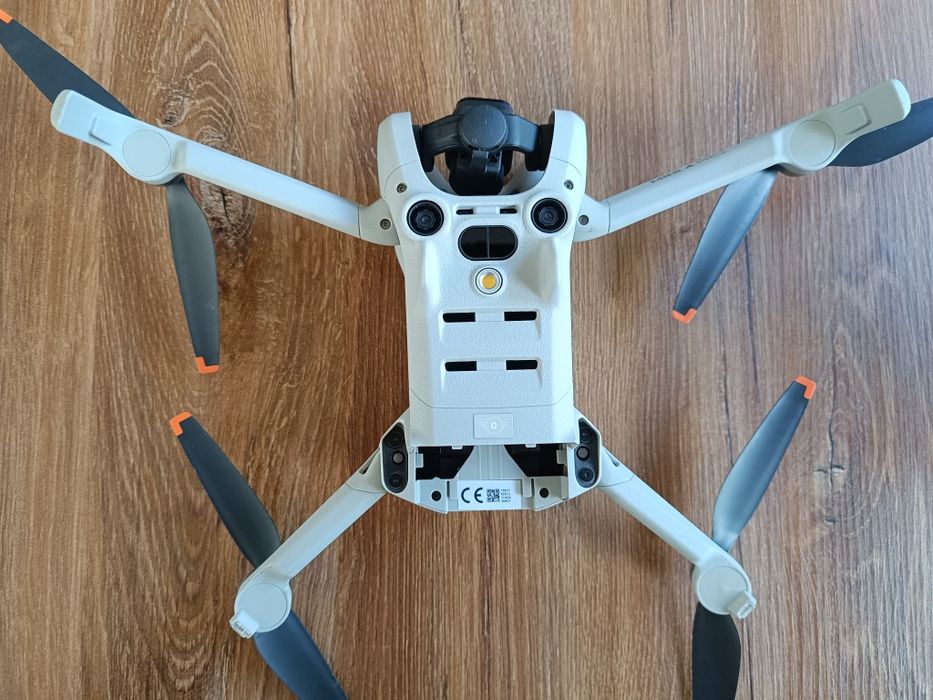 Dron DJI Mini 4 Pro Fly More Combo RC2 z DJI care!