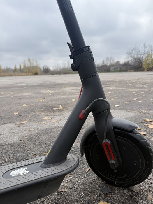 Электросамокат  Xiaomi m 365.