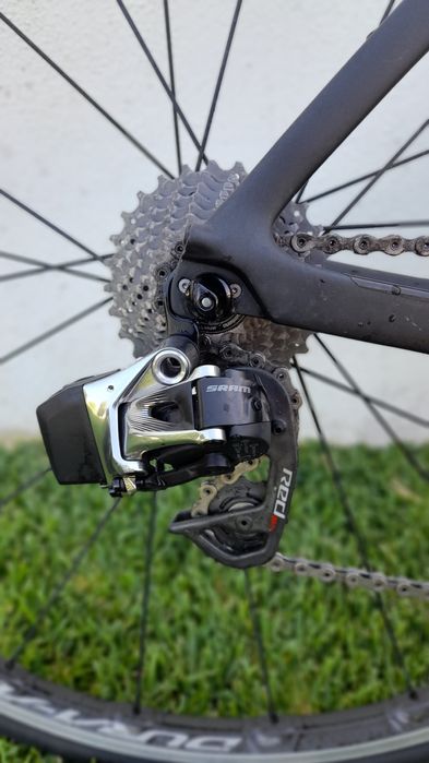 TREK MADONE 9 red tap axs