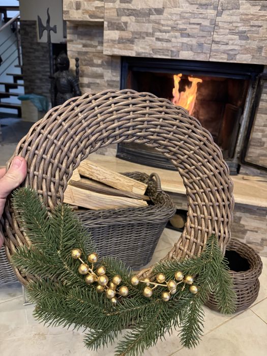 Дровниця,кашпо.вироби з якісного штучного ротангу.