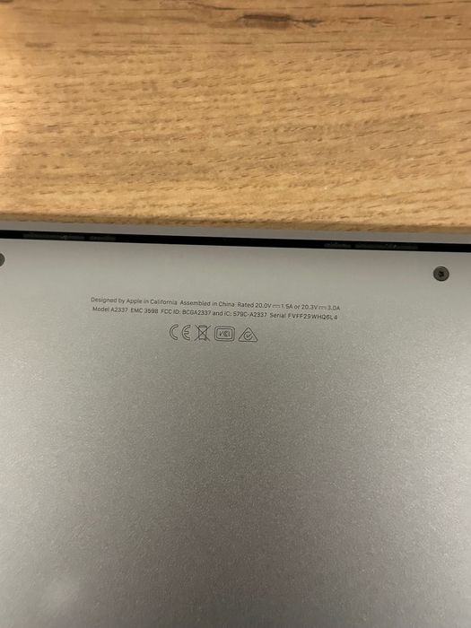 MacBook 2020 m1 256/8