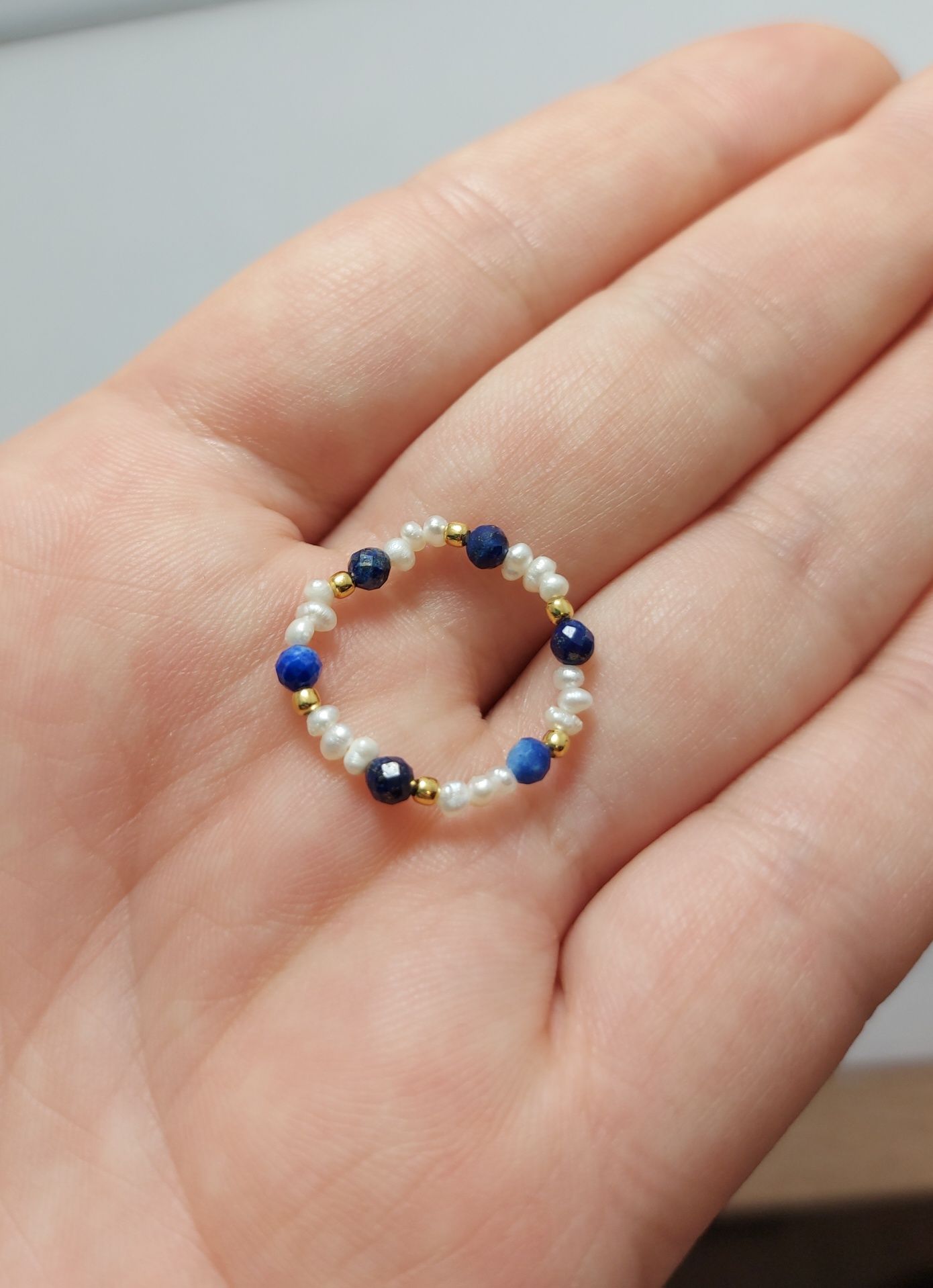 Pierścionek elastyczny kamienie perły naturalne lapis lazuli