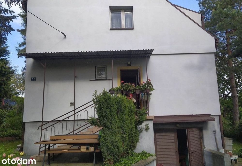 Dom wolnostojący ok. 110m2 działka ok. 12 arów, wszystkie media