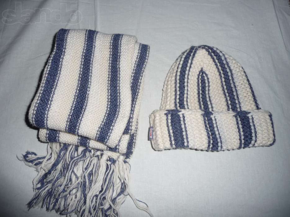 Набор шапка и шарф бело-молочно-голубые
