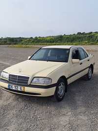 Mercedes C200 D (W202)