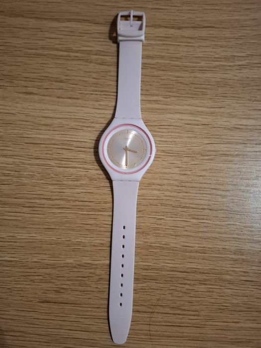 Relógio swatch por estrear