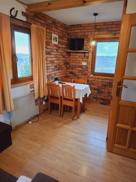 Domek 4-6 osobowy świetnie sprawdzi się na panieński oraz kawalerski