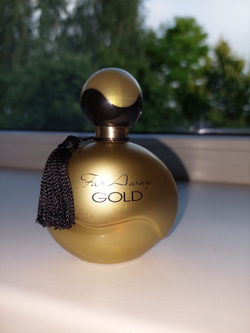 Woda perfumowana Far Away Gold ubytek