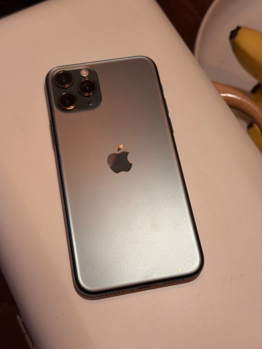iPhone 11 Pro 64GB Space Gray – Face ID com defeito