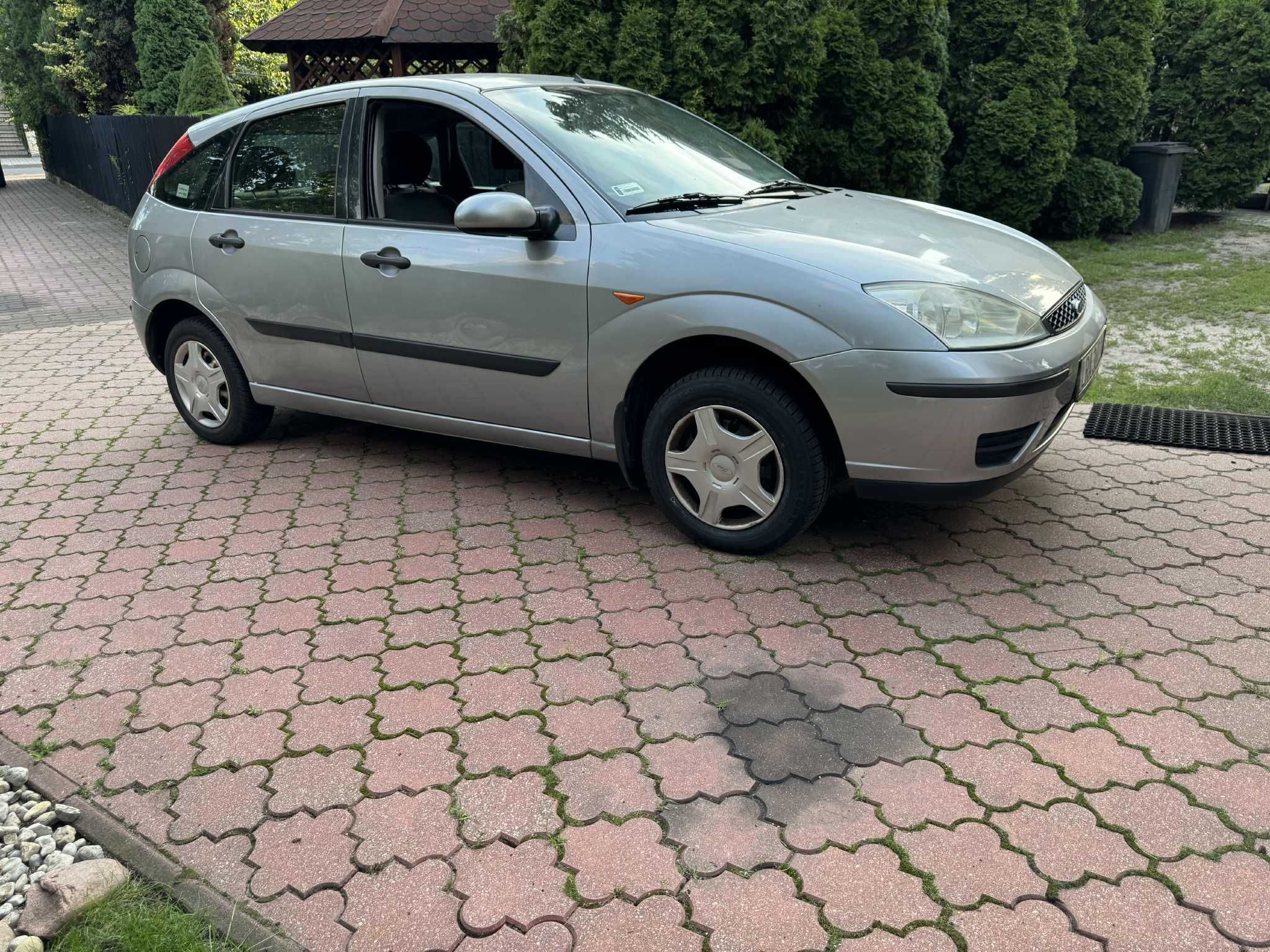 Ford Focus 1.6 GAZ bez korozji