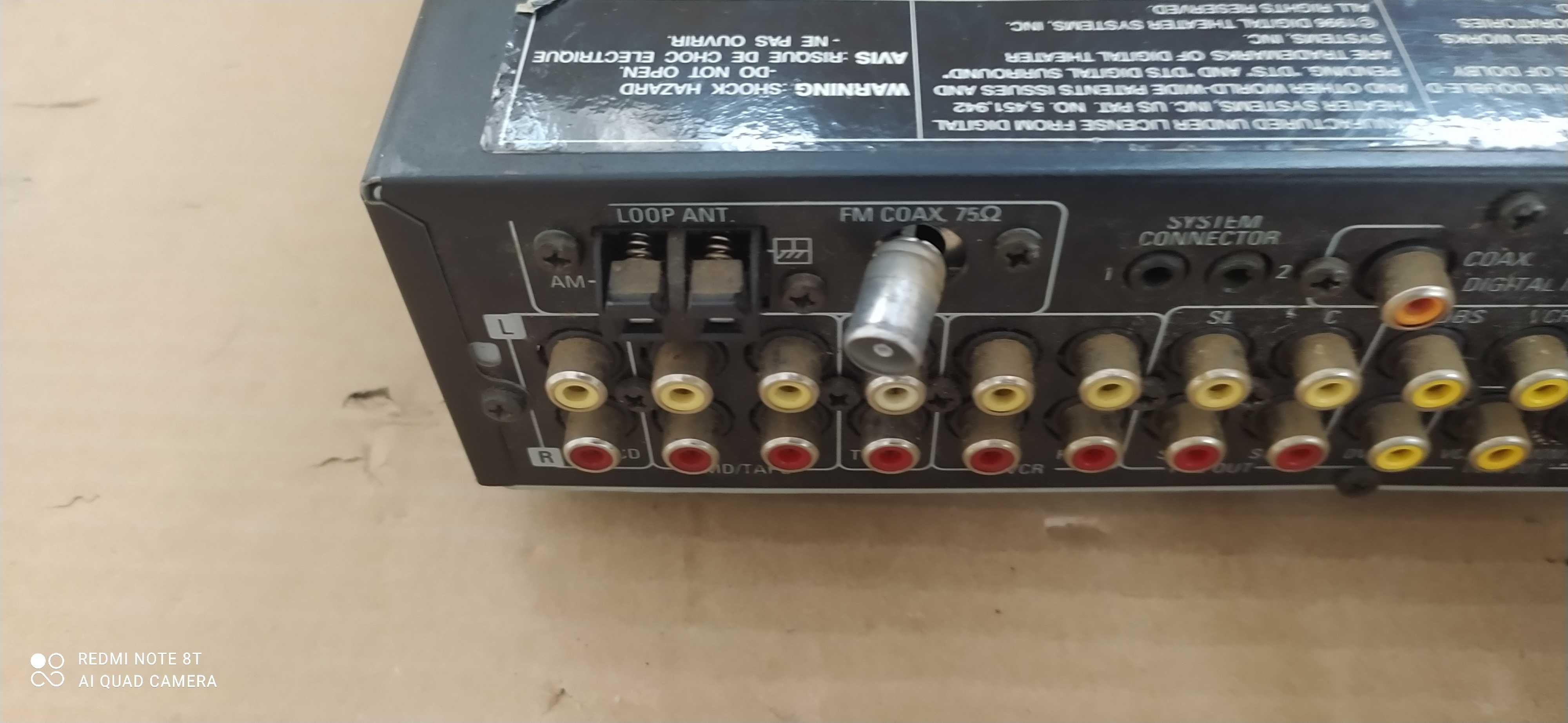 Denon AVR-F100 Wysokiej klasy amplituner serii midi