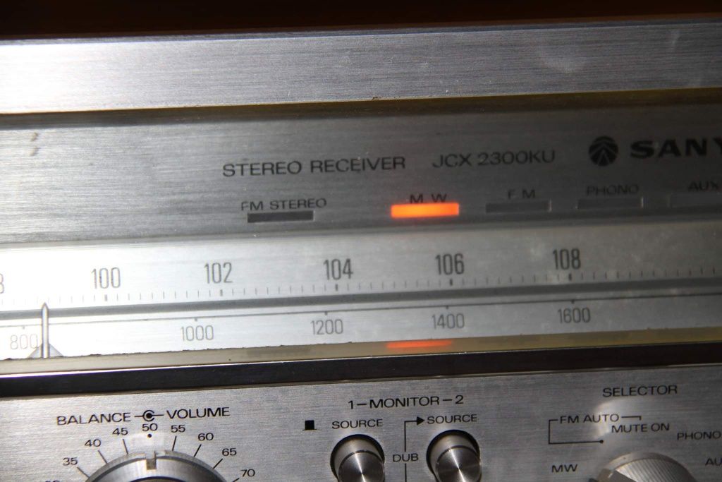 Amplificador Receiver Sanyo Vintage, modelo JCX 2300KU