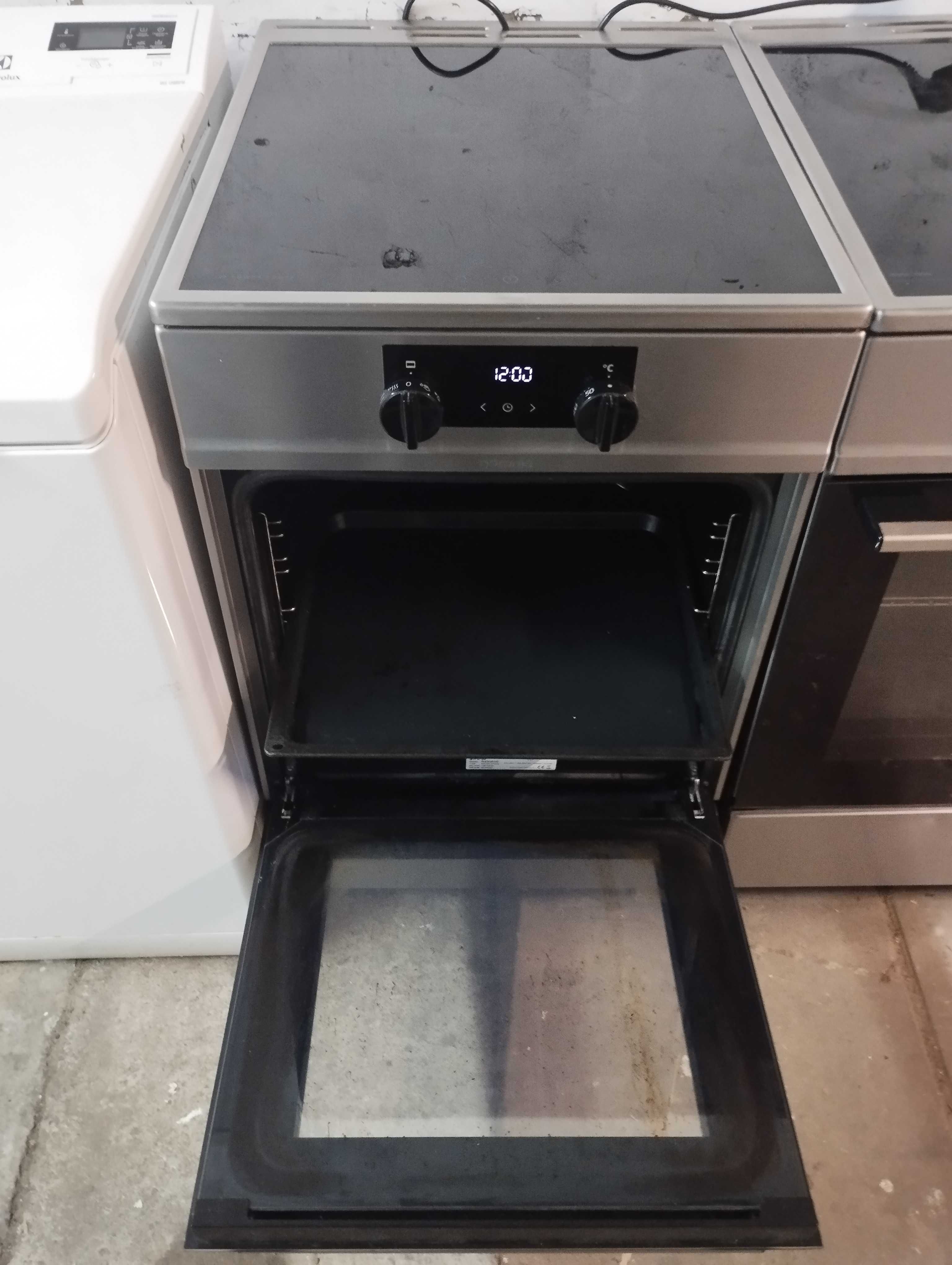 Kuchenka Indukcyjna GORENJE wolnostojąca Inox Srebrna Termoobieg .GW.