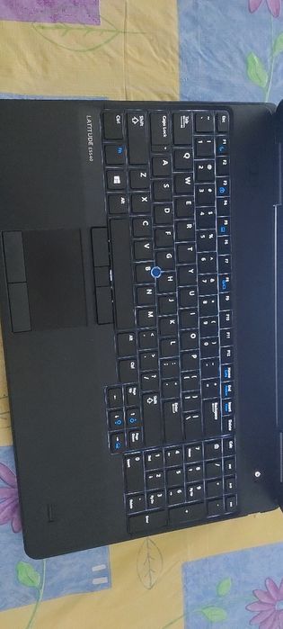 Ноутбук Dell  в гарному стані