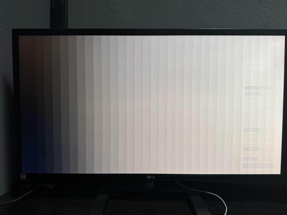 LG 31MU97 Digital Cinema 4K