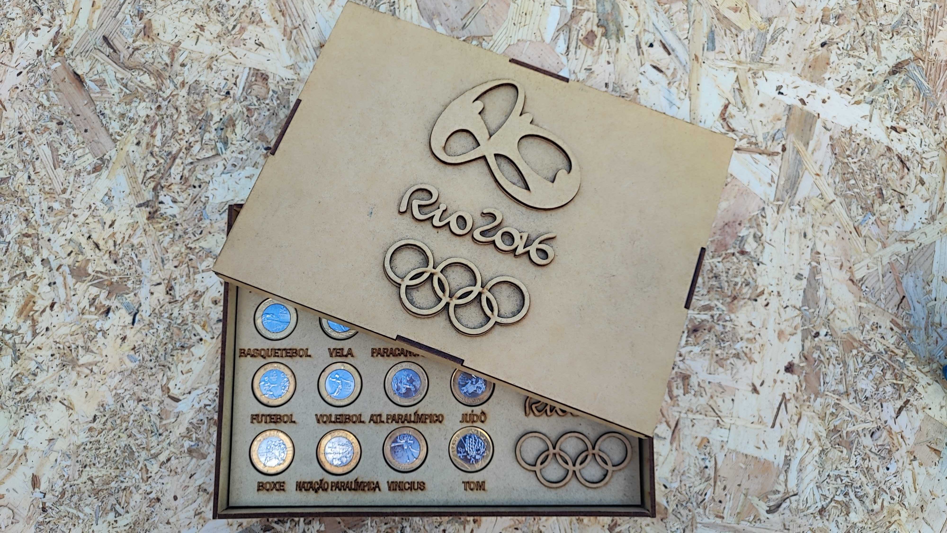 Caixa comemorativa com 17 moedas dos jogos olímpicos Rio 2016