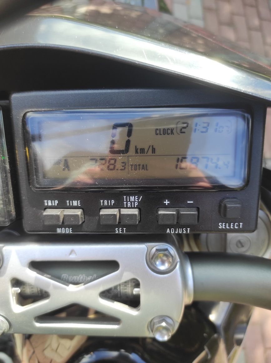 Suzuki drz 400sm A2
