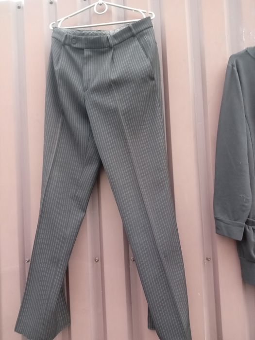 Продам брюки мужские шерсть