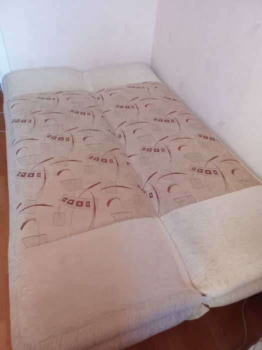 Продам диван- книжку