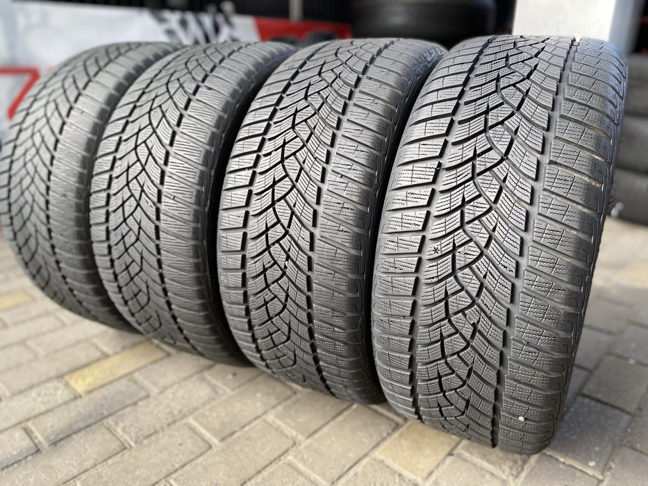 245/40/19 Goodyear 245/40R19 зимова резина шини колеса автошини