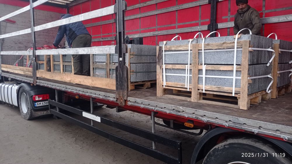 Гранітна плитка Покостівка 600*300*20, плитка граніт від виробника