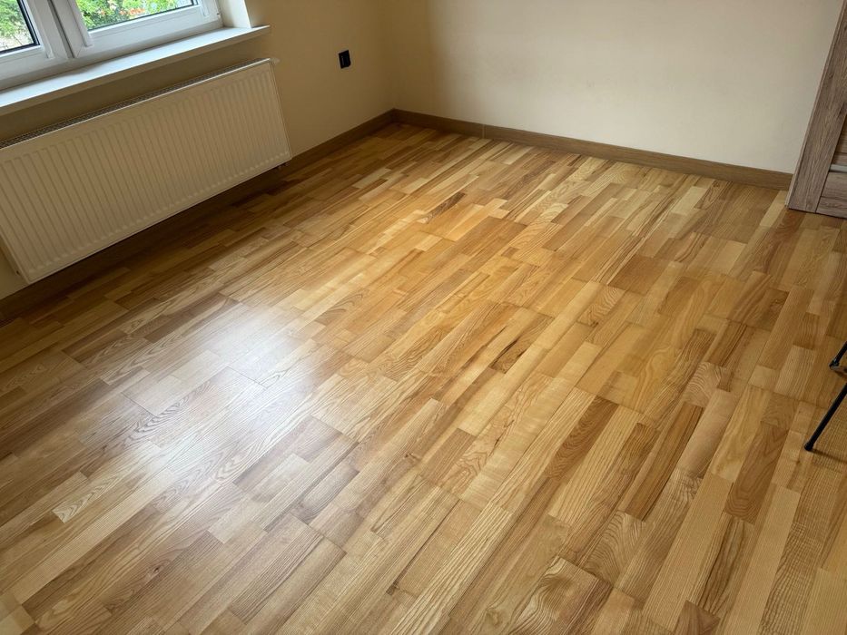 Deska z demontażu pokój 3,2x3,6m oraz 2m2 nieużywanej