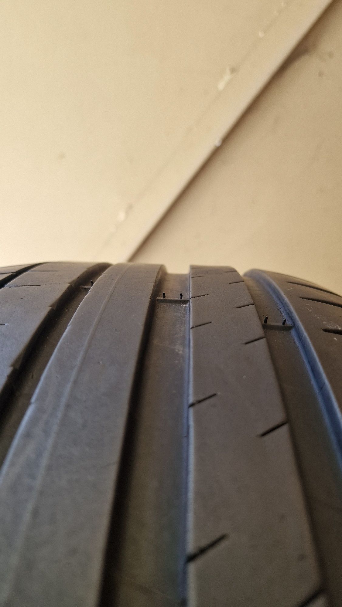 Michelin Pilot Sport 245/45 ZR18