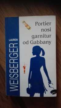 Portier nosi garnitur od Gabbany