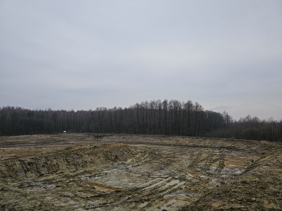 Usługi koparką gąsienicowa ,koparką-koparko ładowarka,wykopy ,kopanie