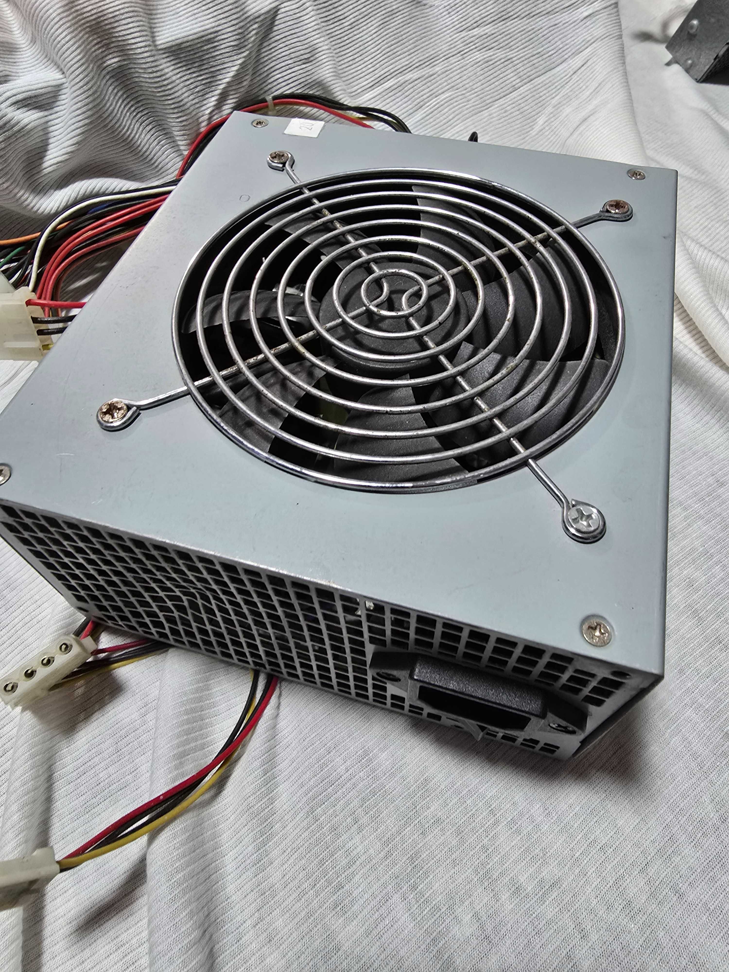 Fonte de Alimentação Computador