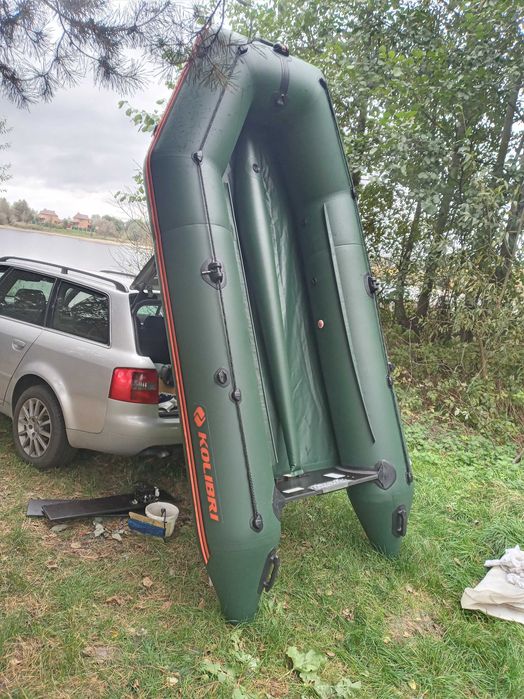 Продам лодка КОЛИБРИ NEW КМ 330 D