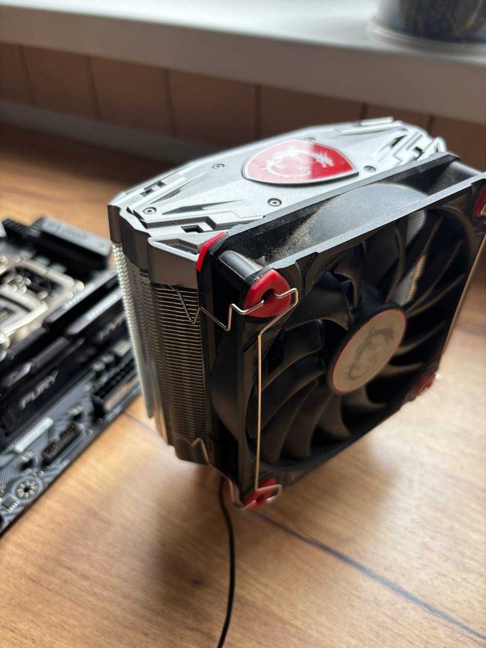 MSI MAG Z390 TOMAHAWK + fury hyperx ddr4 8gb(x2) 3200 + кулер MSI