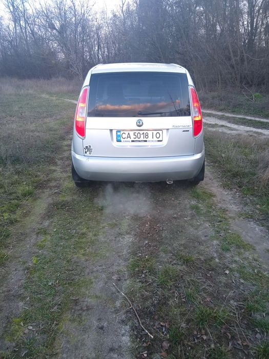 Шкода румстр продам