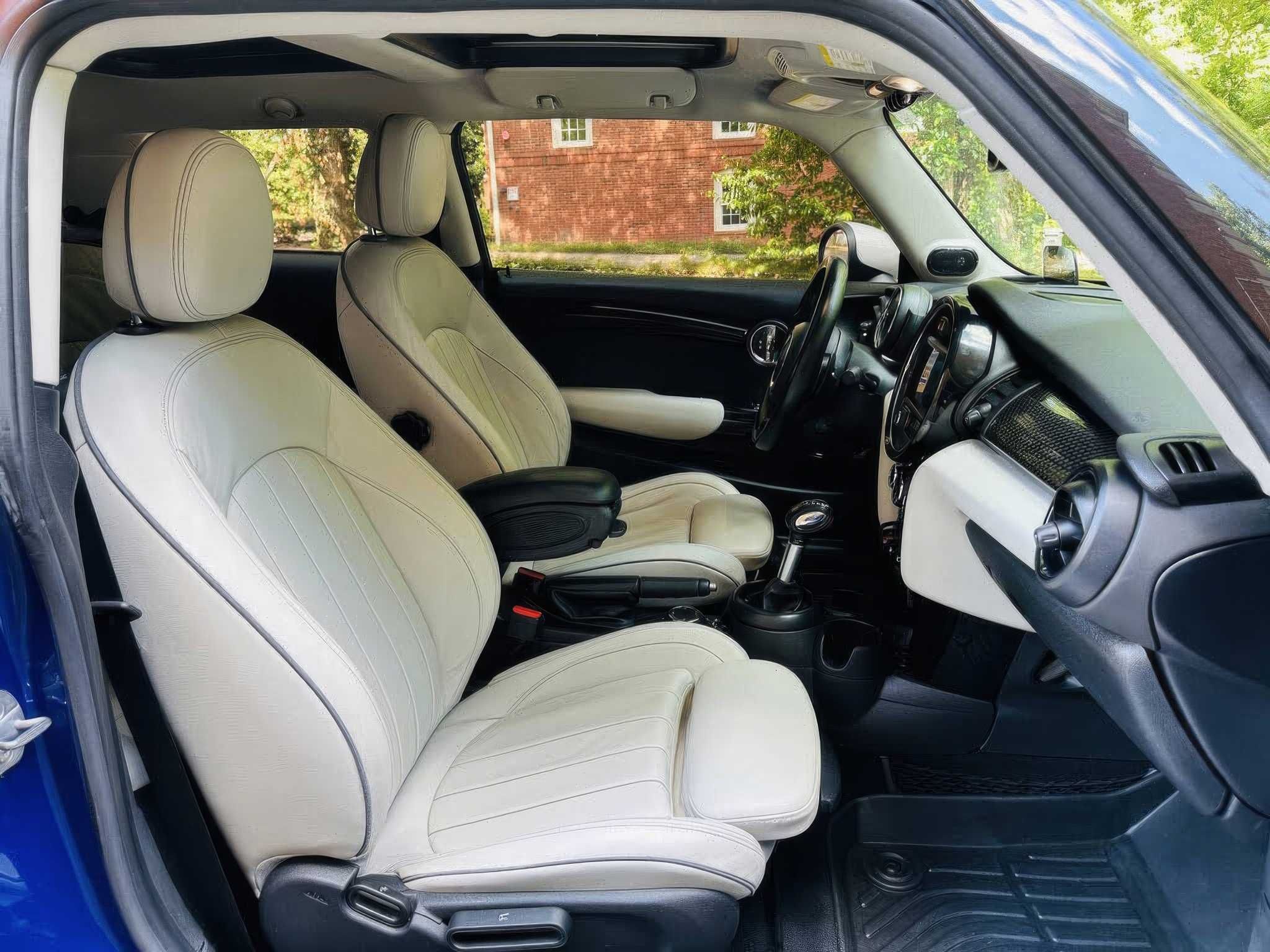 2019 MINI Cooper S 2-Door Hatchback FWD