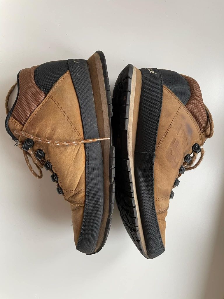 Buty zimowe  r. 42.5 new balance