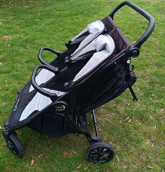 Wózek rok po roku Baby Jogger City Mini GT2 Double bliźniaczy