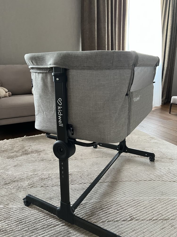 Приставне ліжечко для новонароджених Kidwell Snuzzy Light Grey
