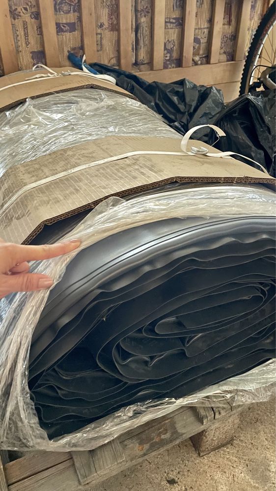 Folia basenowa do oczek wodnych czarna 1mm